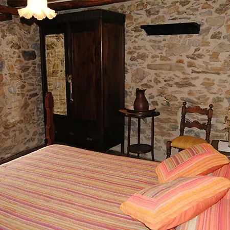 Turistics Moli Coll Casa rural Campelles